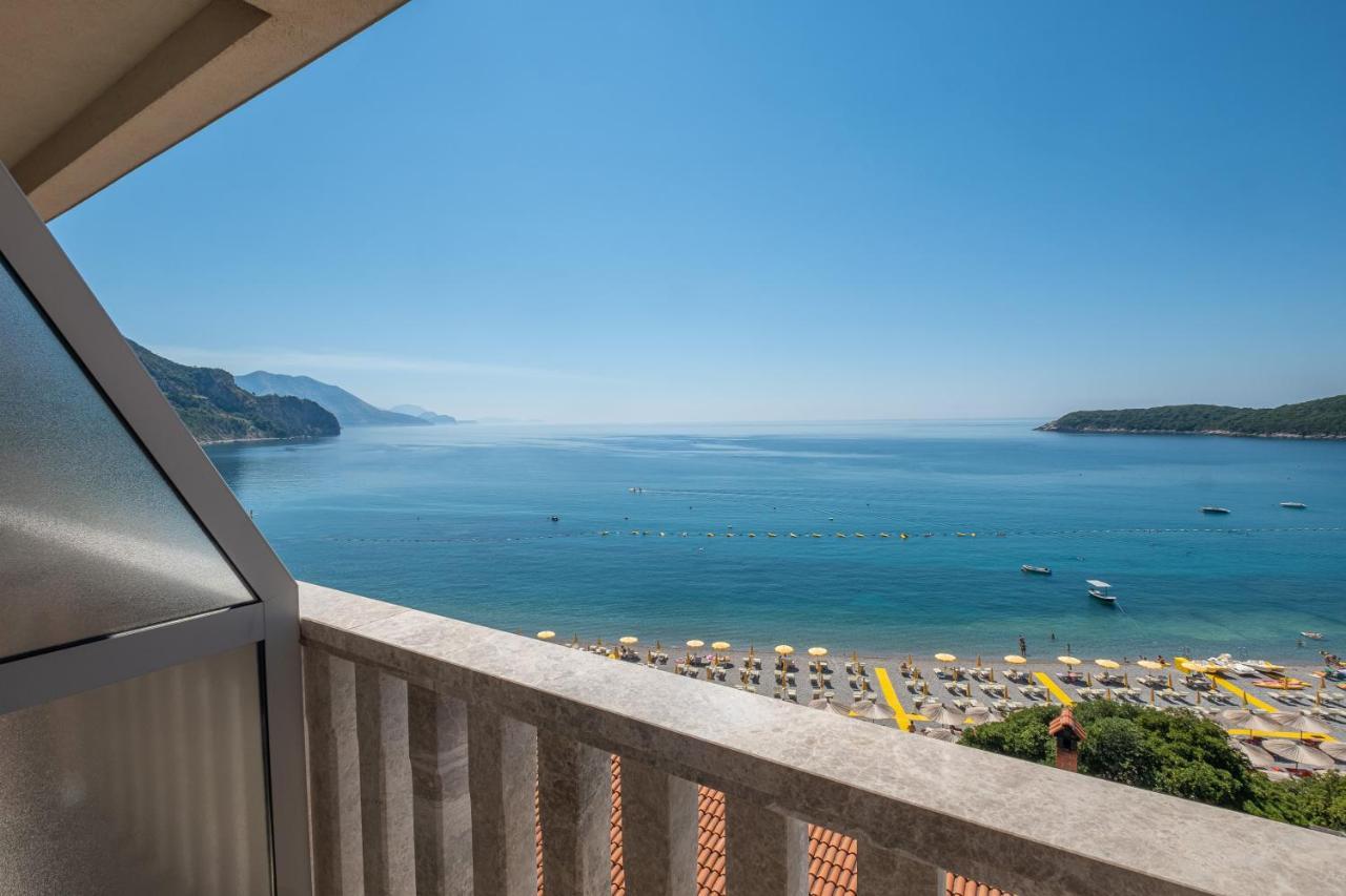Poseidon The Beach Hotel Budva Bagian luar foto