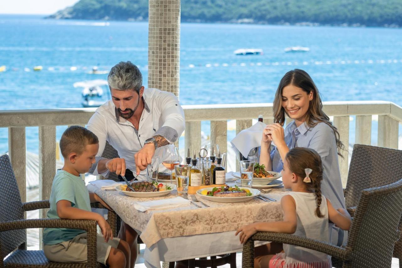 Poseidon The Beach Hotel Budva Bagian luar foto