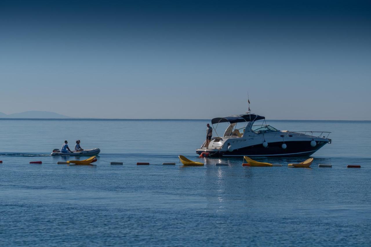 Poseidon The Beach Hotel Budva Bagian luar foto