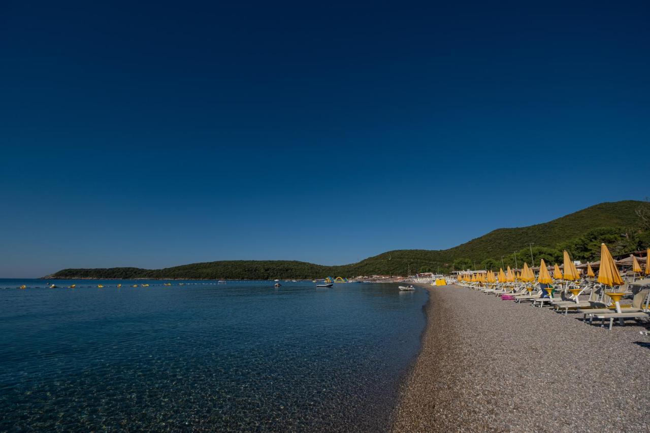 Poseidon The Beach Hotel Budva Bagian luar foto