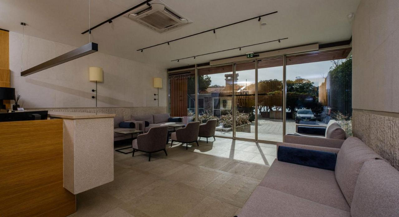 Poseidon The Beach Hotel Budva Bagian luar foto